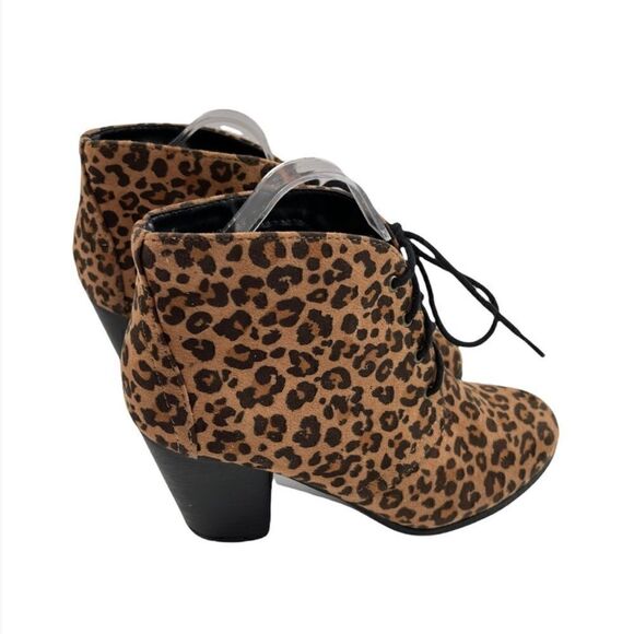 Y Not? Oana Leopard Print Tie Up Bootie Heels - Picture 5 of 8